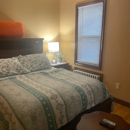 Private Unit With Own Entrance To Share New York