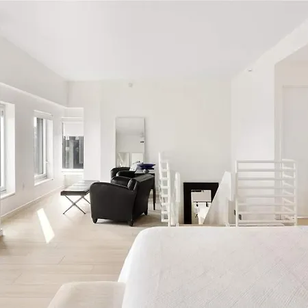 Exclusive Luxury Manhattan Penthouse Apartment, Sleeps 10, Midtown New York