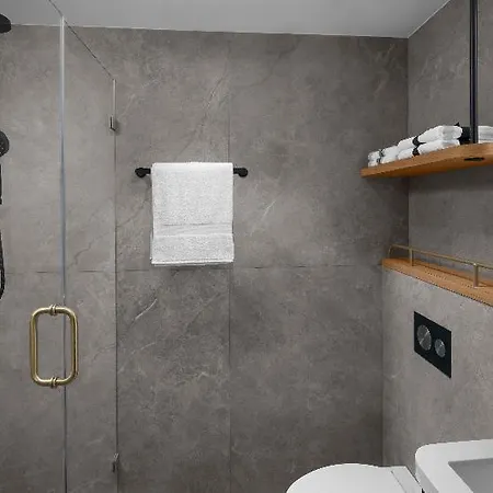 Hotel Voco Times Square - Broadway By Ihg 3*