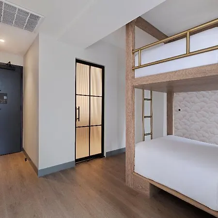 Voco Times Square - Broadway By Ihg Hotel New York