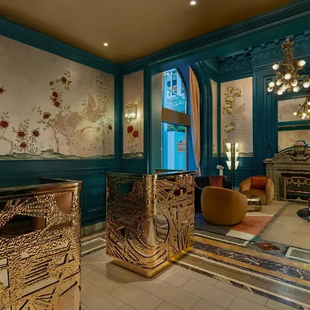 Hotel The St. Regis 5*