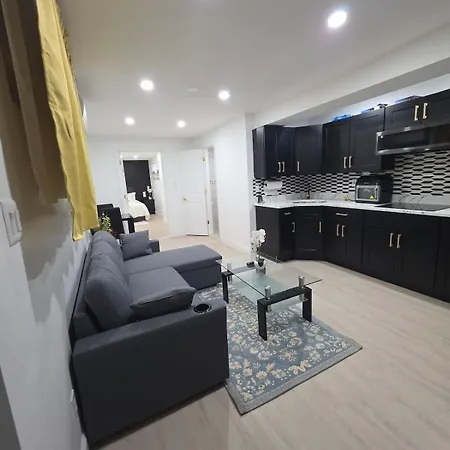 Luxury In Si Near Rumc, Zoo And Restaurants Holiday home