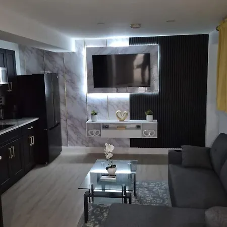 Luxury In Si Near Rumc, Zoo And Restaurants Holiday home *