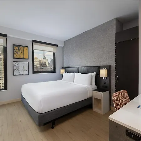 Four Points By Sheraton Manhattan Midtown West