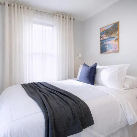Three Bedroom West Village Townhouse Apartment New York