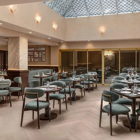 Four Points By Sheraton Manhattan Soho Village Hotel