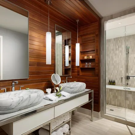 Seville Nomad - The Unbound Collection By Hyatt