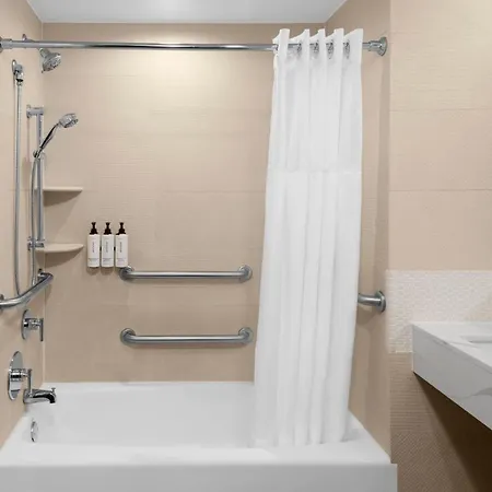 Voco Times Square South By Ihg Hotel 4*