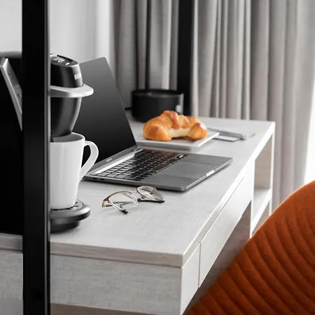 Voco Times Square South By Ihg Hotel New York