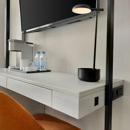 Voco Times Square South By Ihg