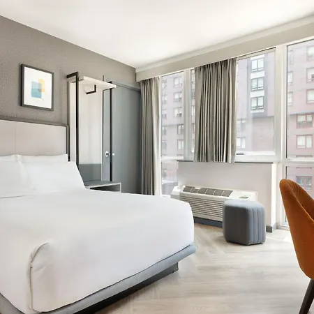 Hotel Voco Times Square South By Ihg 4*