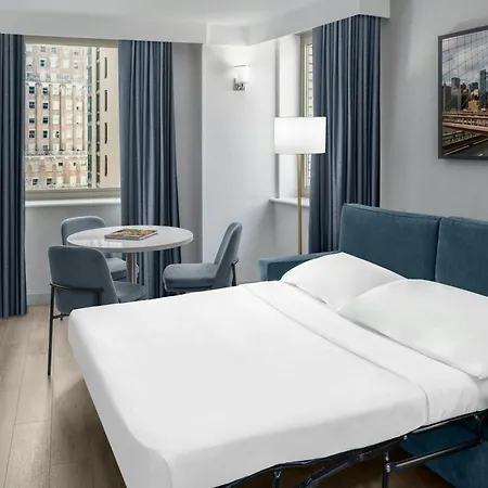 Four Points By Sheraton Downtown Hotel
