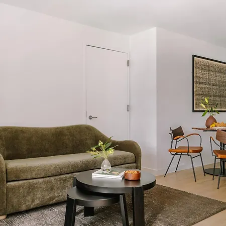 Nester Finn Grand Central 4* New York