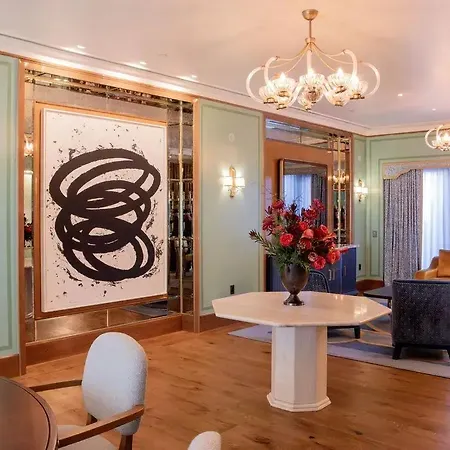 Hotel Fouquet's