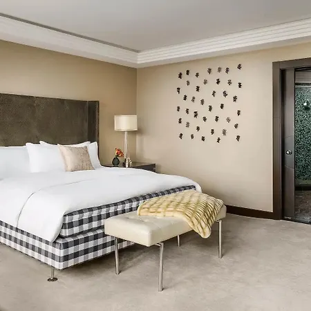 Lotte Palace 5*