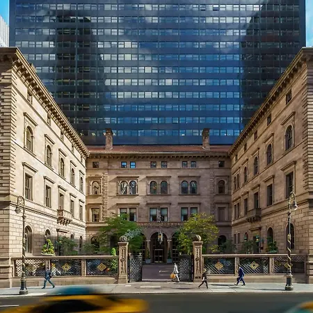Lotte Palace Hotel New York