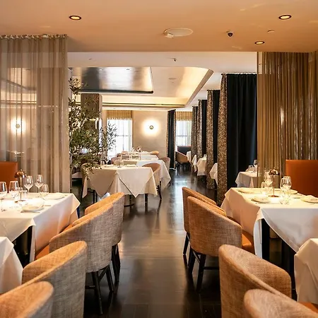 The Knickerbocker Hotel