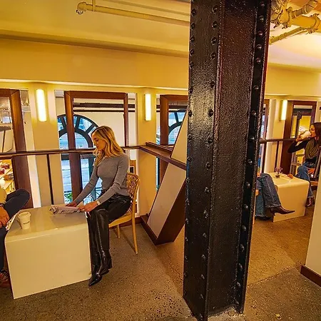 Hotel The Evelyn Nomad 5*