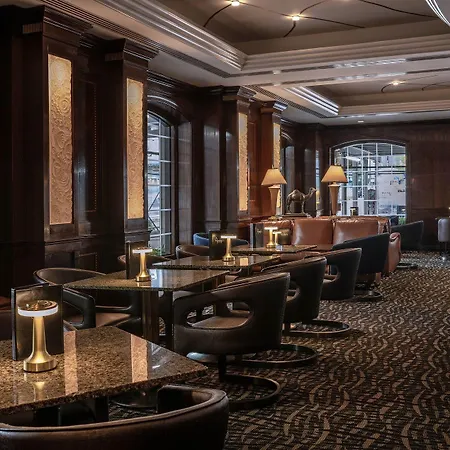 Warwick Hotel