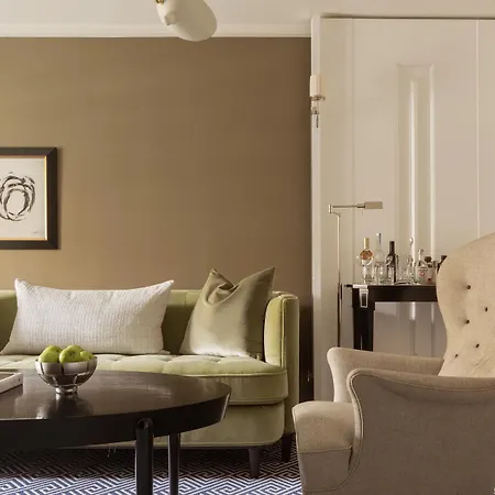 Hotel The Carlyle, A Rosewood 5*