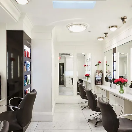 Hotel The Carlyle, A Rosewood New York
