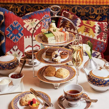 Hotel The Carlyle, A Rosewood 5*