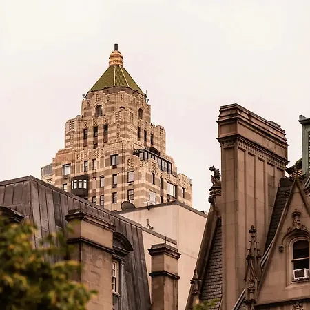 The Carlyle, A Rosewood Hotel