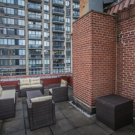 The Gallivant Times Square 4*