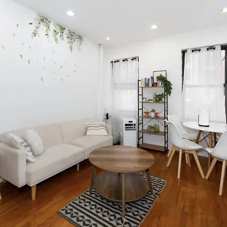 Apartment Chic One Bedroom Retreat In Downtown Manhattan New York