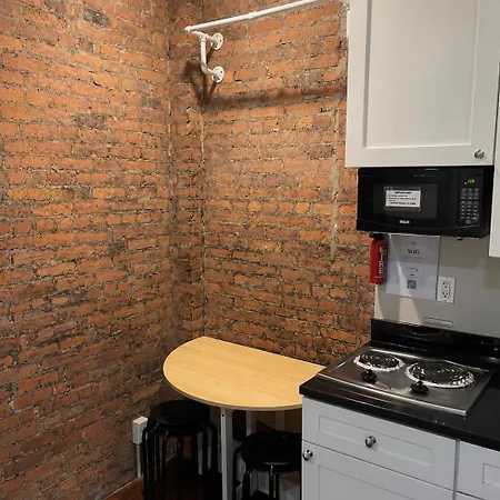 Nest 1 Bedroom Kitchenette New York