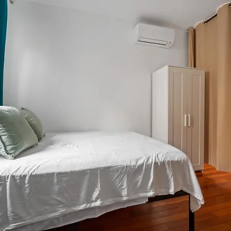 Hotel Upper East Side Luxury 3br 2b 1700 Square Feet 4*