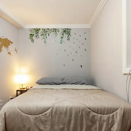 Apartment Private Bedroom With Shared Bathroom In Union Square Downtown Manhattan - Steps From The Dining & Nightlife!