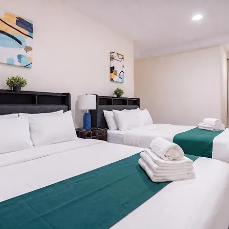 3 Bedroom Cozy In Manhattan Valley Apartment *