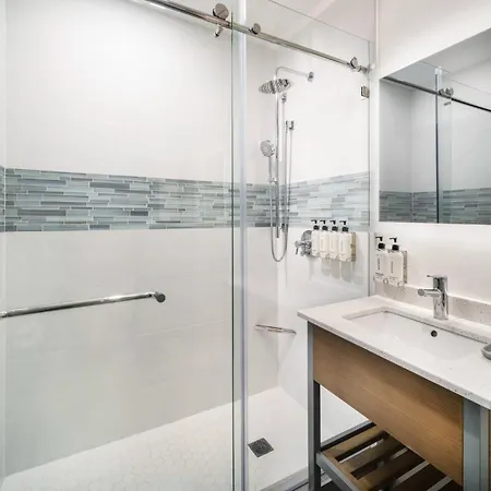 Hotel Even Long Island - By Ihg