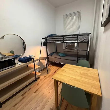 Chelsea Studio-shared Bathroom With Kitchen Twin Bunk Bed *