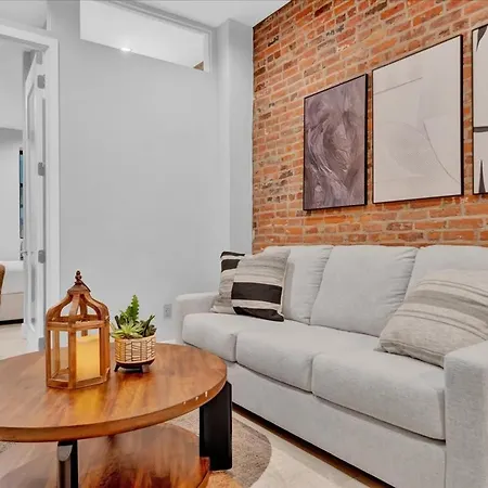 Modern West Village 1br Garden Steps To Subway