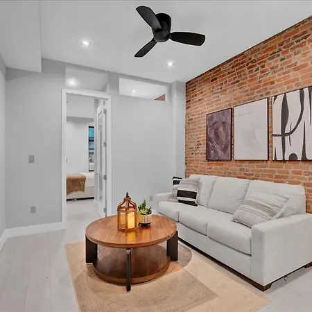 Modern West Village 1br Garden Steps To Subway *
