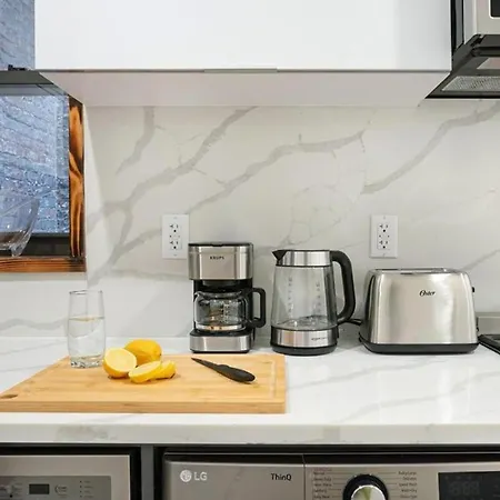 48 Midtown West Apartment