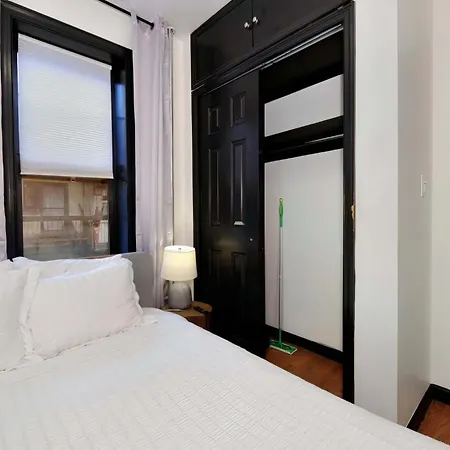 The Gram V Vibe 8615 Apartment *