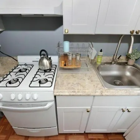 Cozy Near Park!, June To Aug 90 Days Required Apartment New York