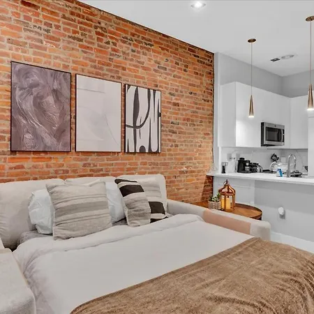 Modern West Village 1br Garden Steps To Subway Apartment *