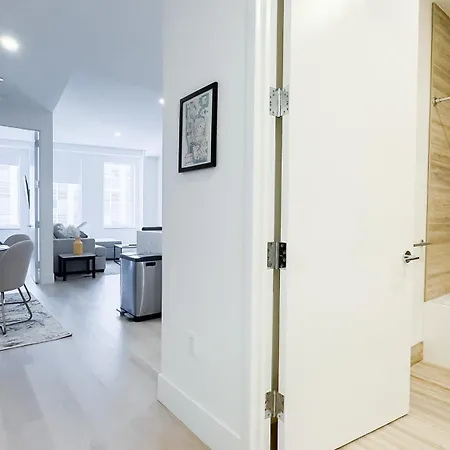 Stylish 3br Luxury Retreat In The Heart Of Fidi Apartment New York