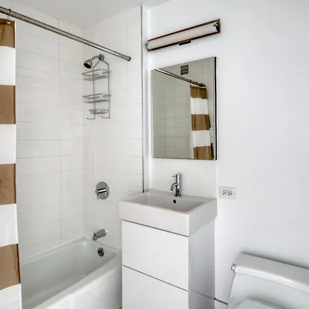 Midtown 2br W Gym Doorman Nr Theater District Nyc-1226 Apartment New York