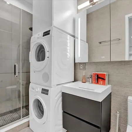 Apartment Modern West Village 1br Garden Steps To Subway New York