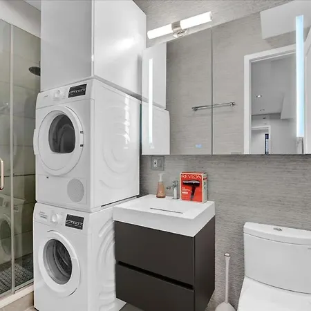 Modern West Village 1br Garden Steps To Subway *