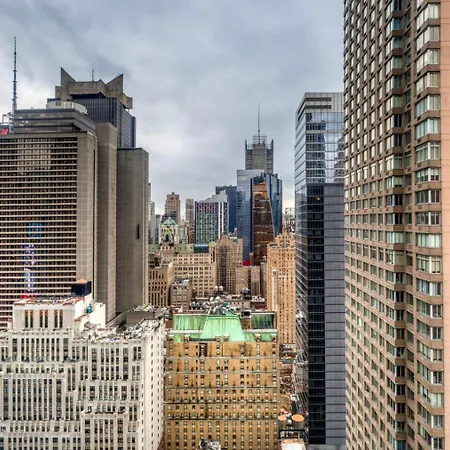 Apartment Midtown 2br W Gym Doorman Nr Theater District Nyc-1226 New York