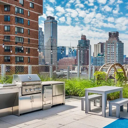 Apartment Uws 2br W Doorman Gym Nr Park Nyc-950 New York