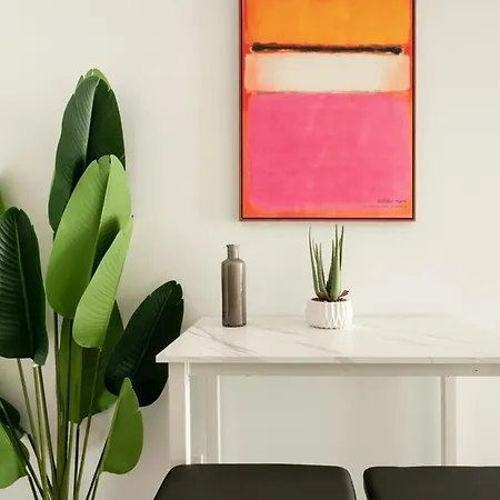 Apartment 240 East