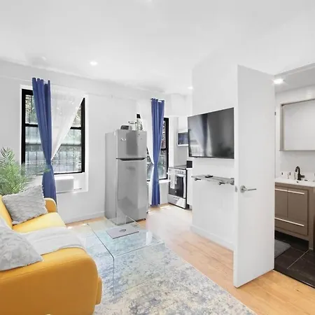 69 Les Apartment New York