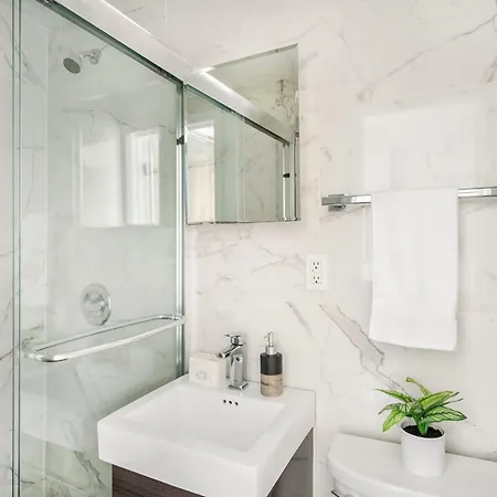69 Les Apartment *